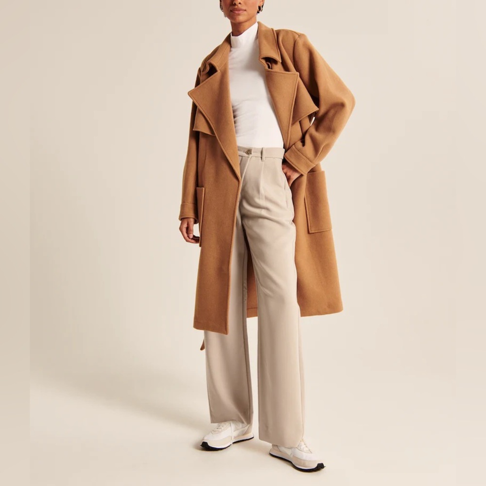 Abercrombie & Fitch Tailored Relaxed Straight Pant